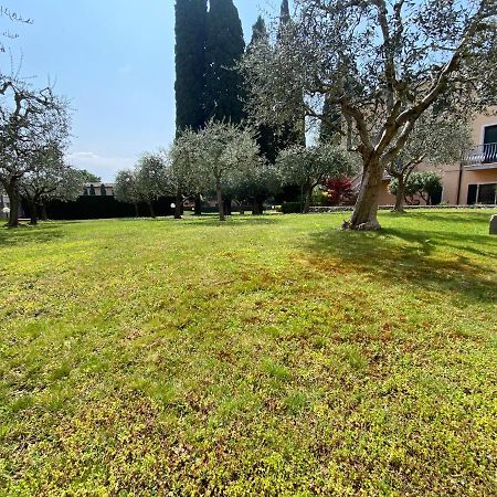 Апартаменты Welcome Traveller Residenza San Severo Бардолино Экстерьер фото